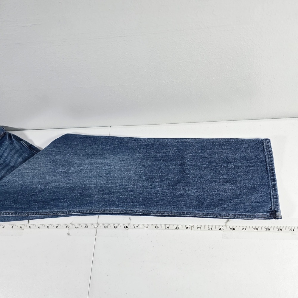 Hollister Ultra High-Rise Dad Jeans Medium Wash Size 2R W26 Regular 13177 - Picture 5 of 9